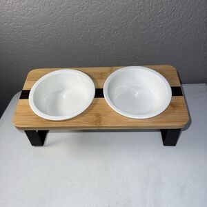 Tilted Bamboo Metal Dog / Cat Bowl With Two White Ceramic Bowls
